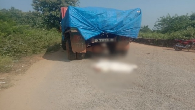 man run over by garbage truck in bhubaneswar