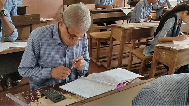 70 year old tops civil engineering exam in karnataka