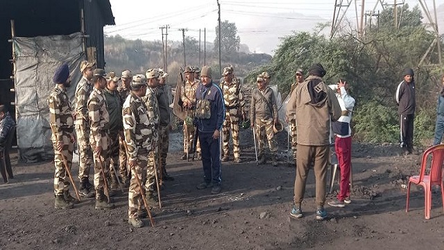 clash with security forces in Dhanbad