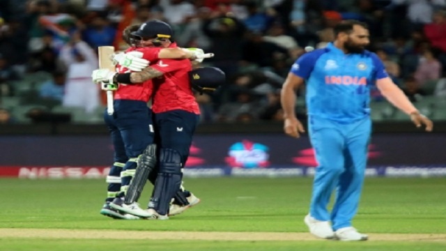 Pakistan PM takes dig at Team India after semifinal loss