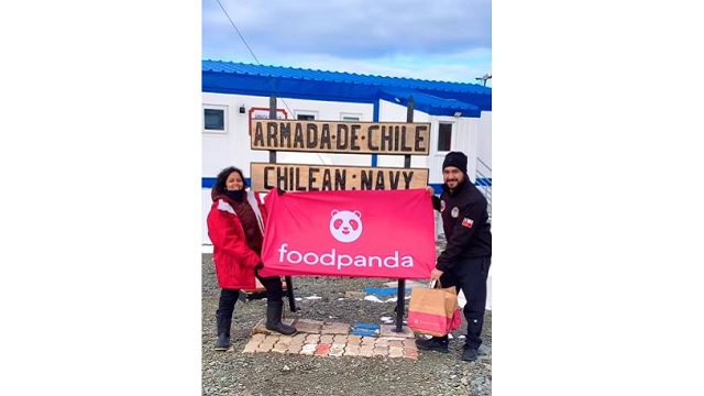 food delivered from singapore to antartica