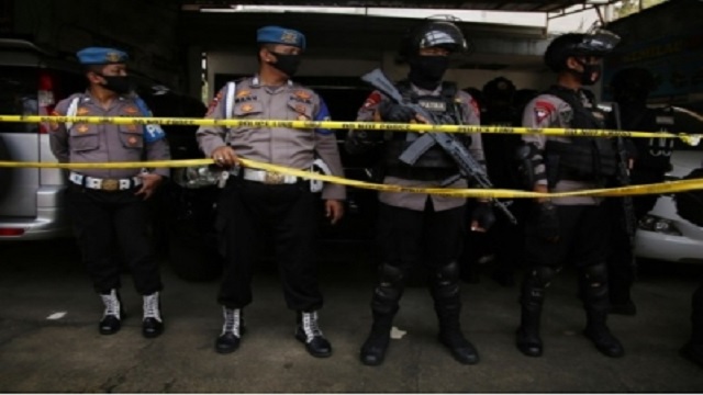 bombing hits Indonesia police station