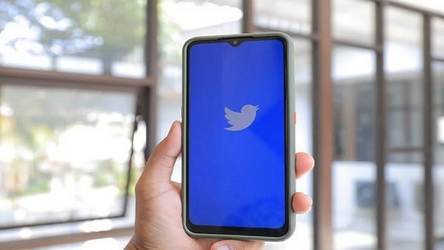 Twitter faces major outage