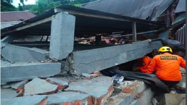 magnitude quake strikes Indonesia