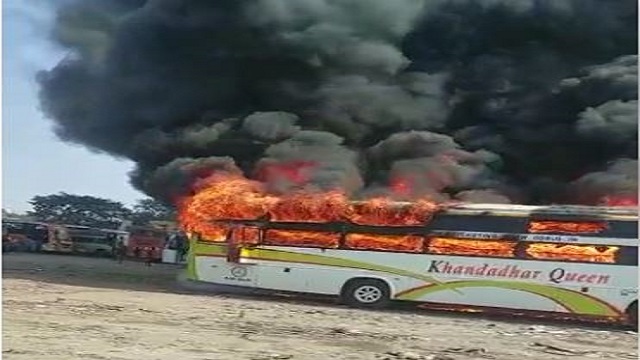 bus catches fire in bhubaneswar
