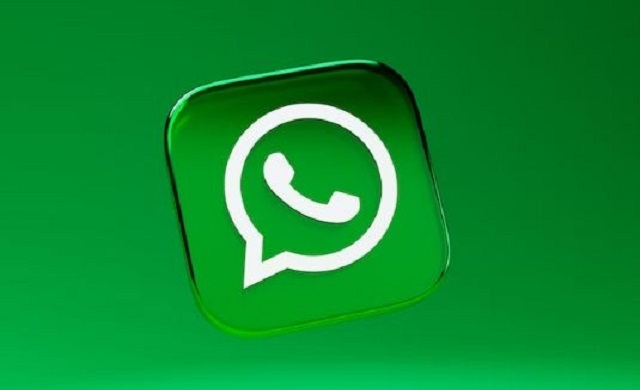 whatsapp chat on iOS Android