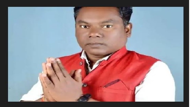 Maoists kill BJP leader in bijapur