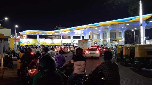 panic buying of fuel in odisha
