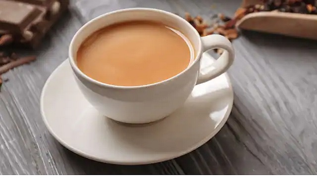 Here's why you need to stop drinking tea first thing in the morning - KalingaTV