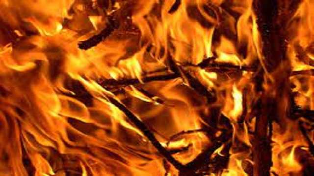 police station on fire in Phulbani