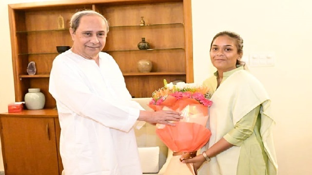 MLA Deepali Das meets CM Naveen Patnaik