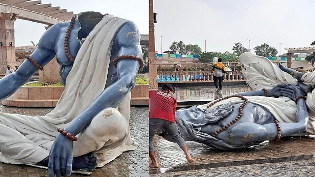 Statue collapsed in Ujjain