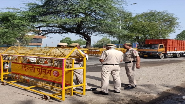 barricades at Sanghu border to stop farmers