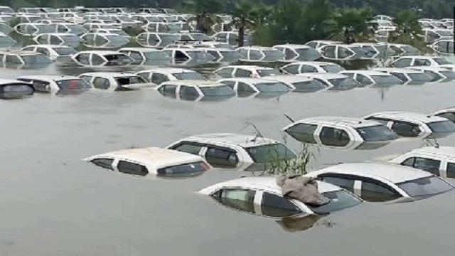 Flood in Noida