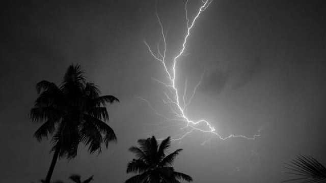 lightning and thunderstorm witnessed in Cuttack