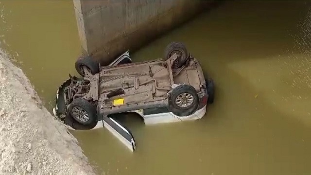 Car falls of bridge in Jajpur