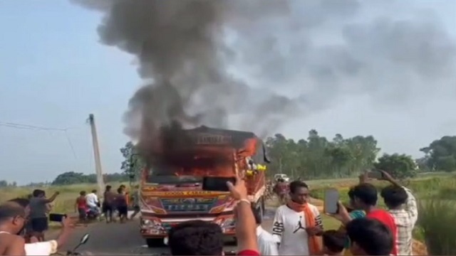 locals burn truck in banki
