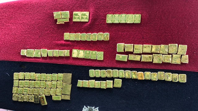 Gold seized at Indo-Bangladesh Border