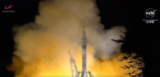 NASA astronaut launch to space station