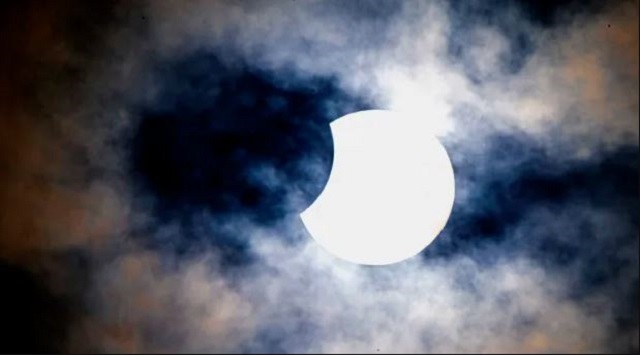 Lunar Eclipse affect zodiac signs