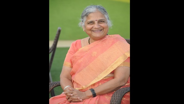 first woman to get Global Indian Award