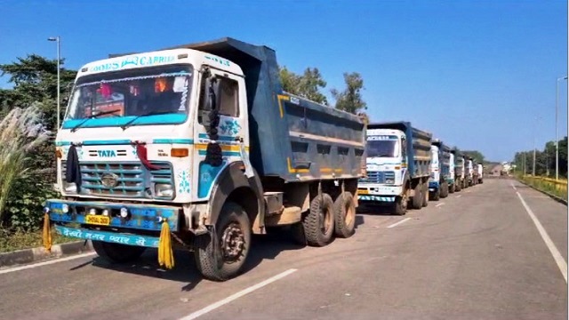 7 hyva trucks seized for illegally mining sand