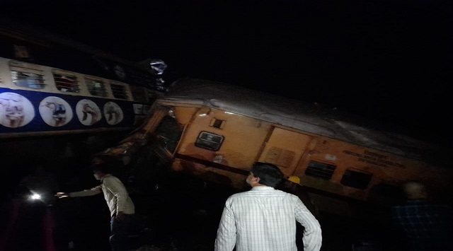 train derails in Andhra Pradesh