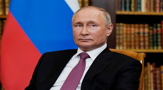 Vladimir Putin suffers cardiac arrest