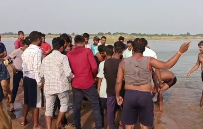 youths drown in Brahmani River in Jajpur