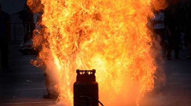 Cylinder blast in Bihar