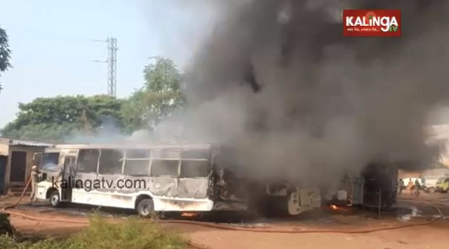 buses gutted in fire in Bhubaneswar
