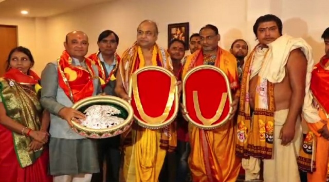 man donates 1.75 kg gold in Puri Jagannath Temple
