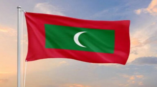 Maldives three ministers suspended
