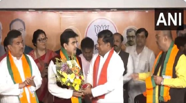 Justice Abhijit Gangopadhyay joins BJP