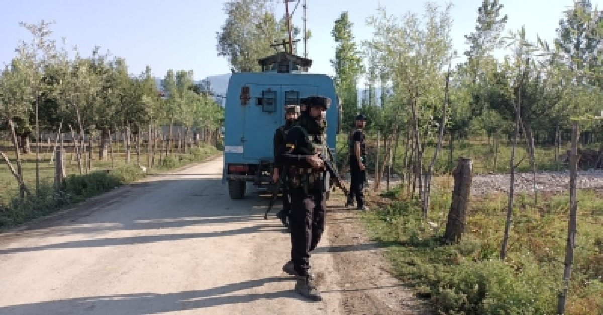Jammu and Kashmir: Gunfight breaks