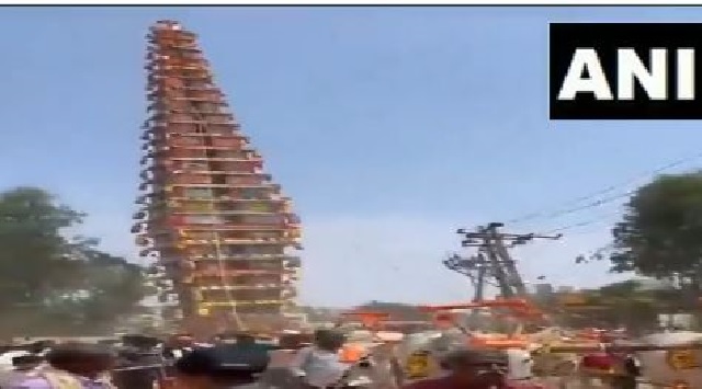 120-foot-tall temple chariot collapses in Bengaluru