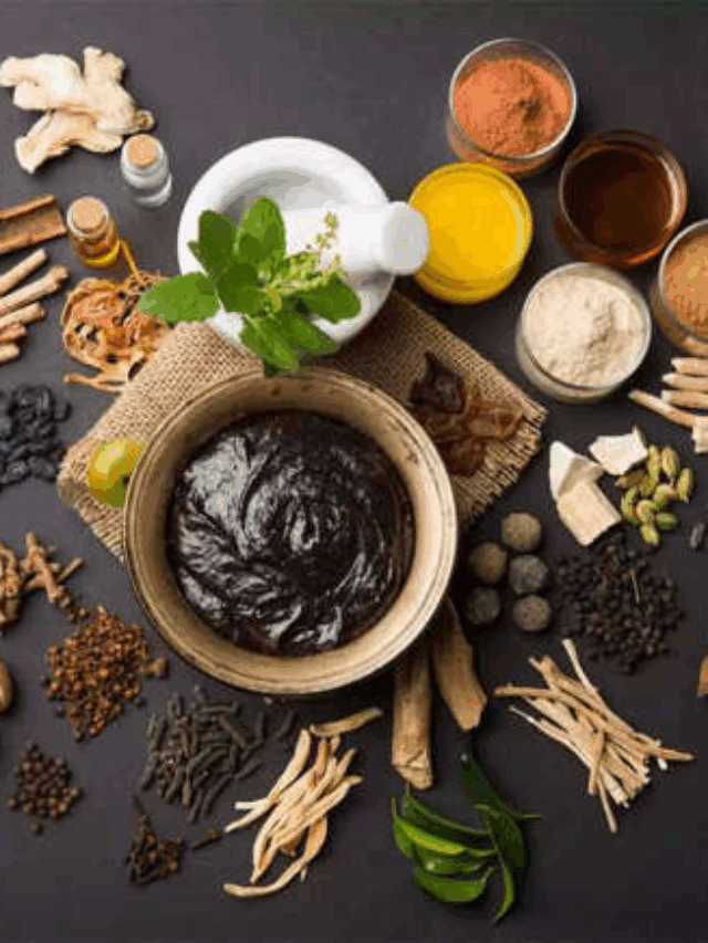 Monsoon blues? Try these 7 Ayurvedic remedies!