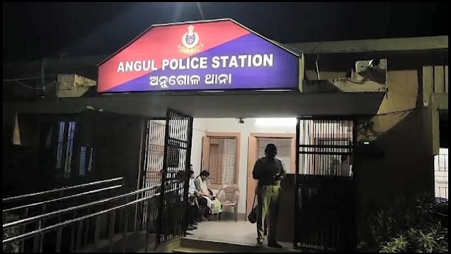 Angul Cyber Police Station IIC narrowly escapes attempted murder!