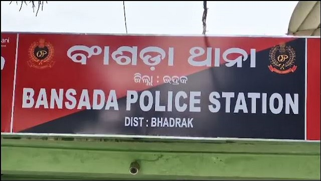 Women takes action, ransacked liquor shop in Bhadrak