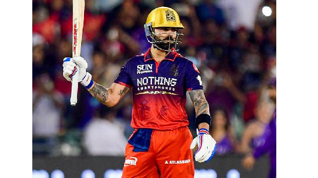 Irfan Pathan Hails Virat Kohli’s Century vs KKR: “He Came Out First
