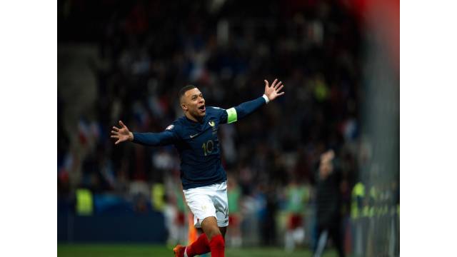 mbappe-backs-ballon-d-or-winner-dembele-ahead-of-iraq-clash