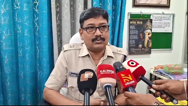 Balasore: Media Boom Falls off Table during Press Meet, Police Put It in Lockup – Know Why